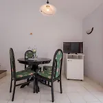 דירה By The Sea Rastici, Ciovo - 9470
